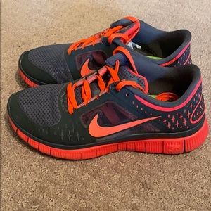 NIKE FREE RUN 3